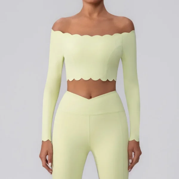 Pad-Conjunto de Yoga con hombros descubiertos y detalles ondulados - Imagen 2