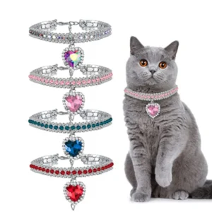 Collares con diamantes de imitación brillantes