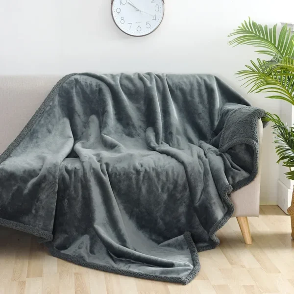 Manta para Sillón y Camas APTA mascotas
