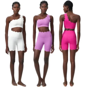 Ropa deportiva corta de verano para mujer